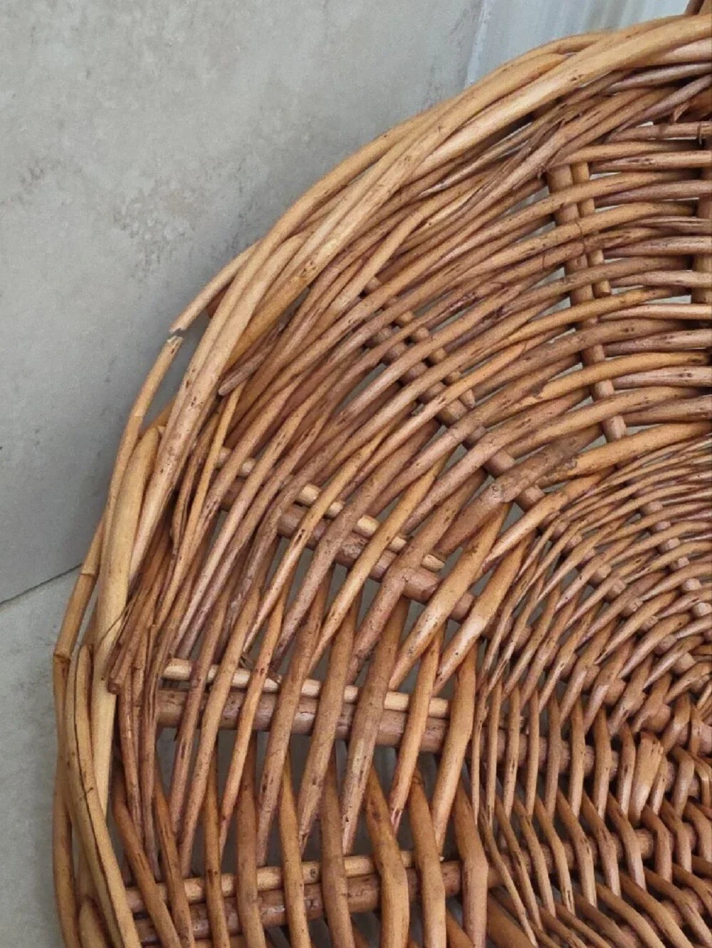 🌟💥 Woven Willow Basket in Natural Brown 💥🌟